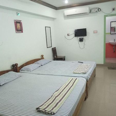 Sakthi Guest House & Residency, By Saraswathi Groups, Thirunallar, Karaikal Pillaittiruvasal Buitenkant foto